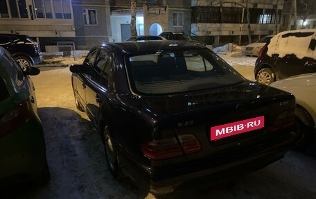 Mercedes-Benz E-Класс, 1999 год, 449 000 рублей, 12 фотография