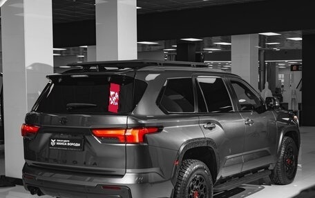 Toyota Sequoia, 2024 год, 17 490 000 рублей, 11 фотография