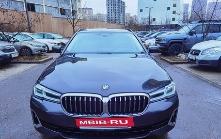 BMW 5 серия, 2020 год, 5 400 000 рублей, 8 фотография