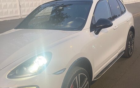 Porsche Cayenne III, 2012 год, 2 500 000 рублей, 28 фотография