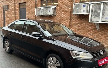 Volkswagen Jetta VI, 2011 год, 947 000 рублей, 9 фотография