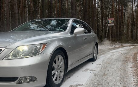 Lexus LS IV, 2008 год, 1 780 000 рублей, 5 фотография