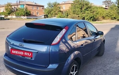 Ford Focus II рестайлинг, 2006 год, 605 000 рублей, 3 фотография