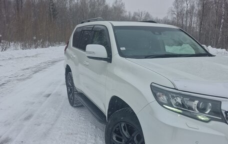 Toyota Land Cruiser Prado 150 рестайлинг 2, 2019 год, 5 700 000 рублей, 1 фотография