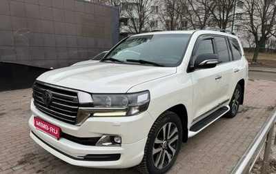 Toyota Land Cruiser 200, 2017 год, 7 950 000 рублей, 1 фотография