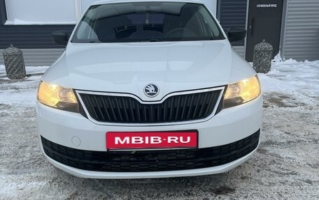 Skoda Rapid I, 2014 год, 1 200 000 рублей, 2 фотография