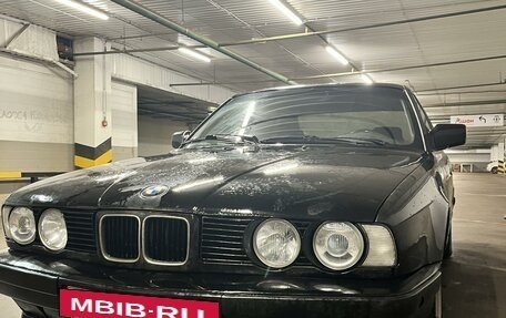 BMW 5 серия, 1991 год, 420 000 рублей, 19 фотография