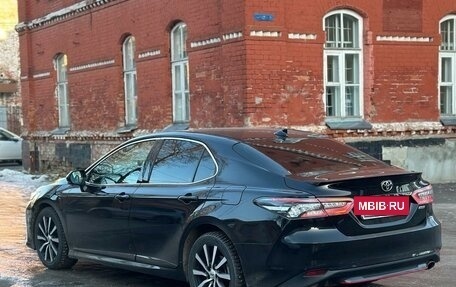 Toyota Camry, 2020 год, 3 600 000 рублей, 5 фотография