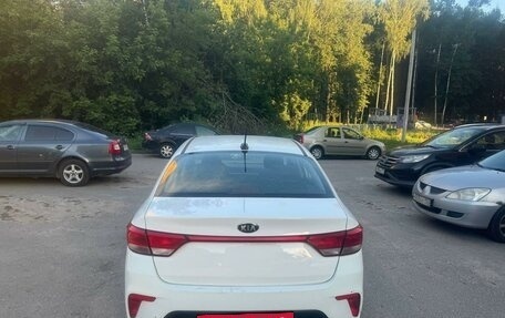 KIA Rio IV, 2017 год, 820 000 рублей, 7 фотография