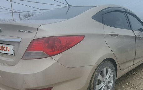 Hyundai Solaris II рестайлинг, 2012 год, 725 000 рублей, 2 фотография