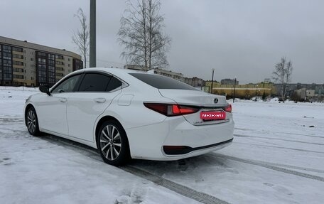 Lexus ES VII, 2019 год, 4 450 000 рублей, 10 фотография