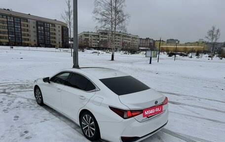 Lexus ES VII, 2019 год, 4 450 000 рублей, 5 фотография