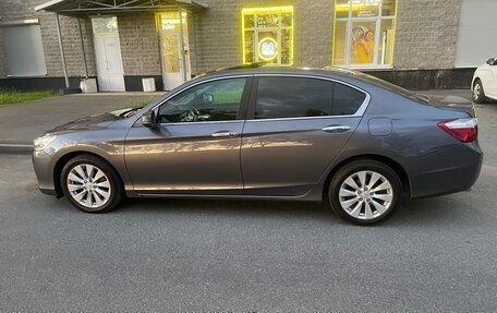 Honda Accord IX рестайлинг, 2013 год, 1 750 000 рублей, 3 фотография