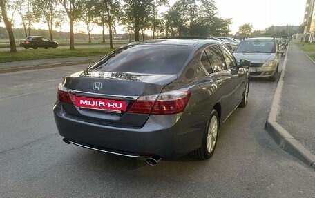 Honda Accord IX рестайлинг, 2013 год, 1 750 000 рублей, 2 фотография