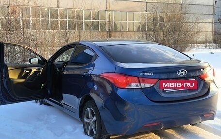 Hyundai Elantra V, 2012 год, 1 080 000 рублей, 21 фотография