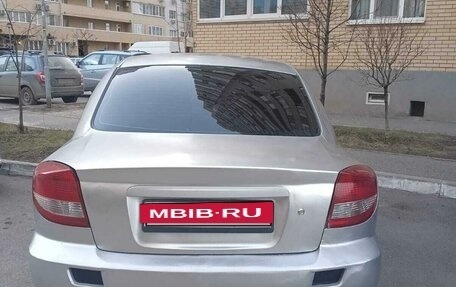 KIA Rio II, 2004 год, 315 000 рублей, 17 фотография