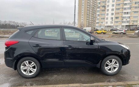 Hyundai ix35 I рестайлинг, 2011 год, 1 300 000 рублей, 5 фотография