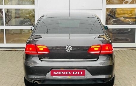 Volkswagen Passat B7, 2011 год, 855 000 рублей, 6 фотография