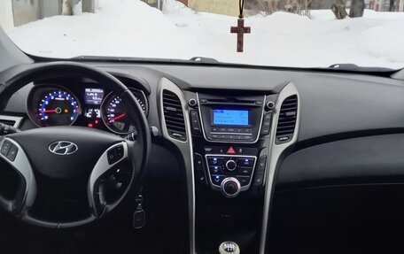 Hyundai i30 II рестайлинг, 2012 год, 1 080 000 рублей, 13 фотография