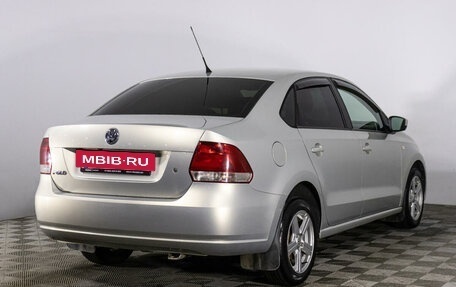 Volkswagen Polo VI (EU Market), 2013 год, 950 600 рублей, 5 фотография