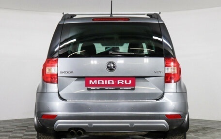 Skoda Yeti I рестайлинг, 2015 год, 1 469 000 рублей, 6 фотография