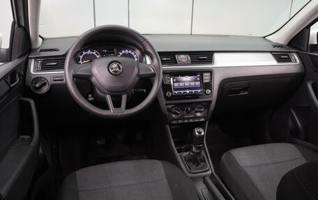 Skoda Rapid I, 2019 год, 1 310 000 рублей, 6 фотография