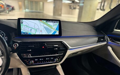 BMW 5 серия, 2021 год, 6 390 000 рублей, 16 фотография