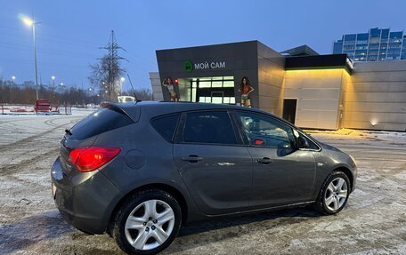 Opel Astra J, 2010 год, 700 000 рублей, 5 фотография