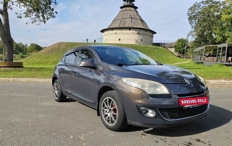 Renault Megane III, 2013 год, 600 000 рублей, 10 фотография