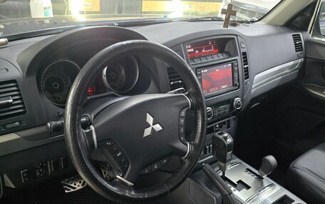 Mitsubishi Pajero IV, 2012 год, 2 550 000 рублей, 5 фотография