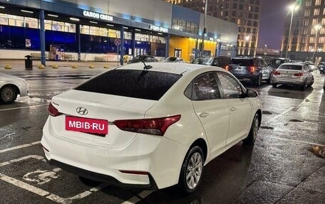 Hyundai Solaris II рестайлинг, 2017 год, 840 000 рублей, 3 фотография