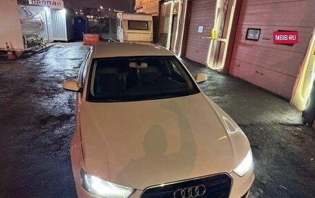 Audi A4, 2013 год, 2 500 000 рублей, 8 фотография