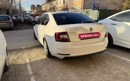 Skoda Octavia, 2017 год, 1 960 000 рублей, 4 фотография