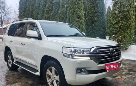 Toyota Land Cruiser 200, 2015 год, 7 000 000 рублей, 3 фотография