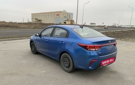 KIA Rio IV, 2017 год, 1 050 000 рублей, 3 фотография