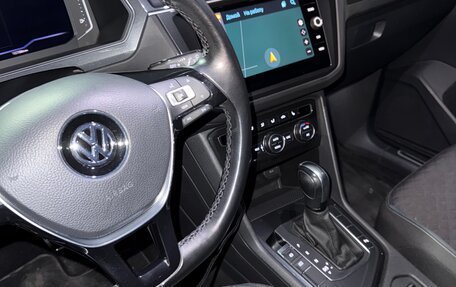 Volkswagen Tiguan II, 2019 год, 2 450 000 рублей, 4 фотография