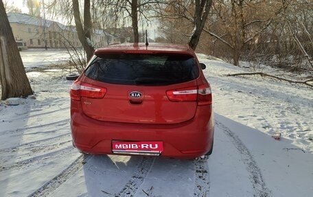 KIA Rio III рестайлинг, 2013 год, 800 000 рублей, 1 фотография