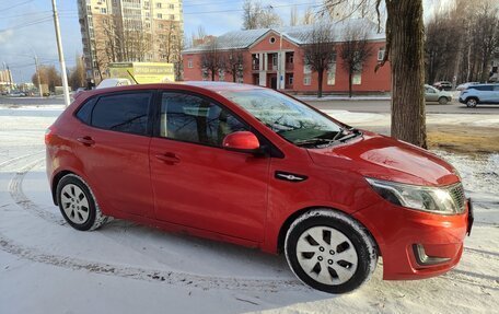 KIA Rio III рестайлинг, 2013 год, 800 000 рублей, 3 фотография