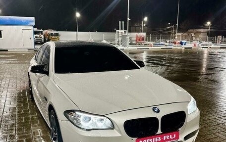 BMW 5 серия, 2014 год, 1 950 000 рублей, 13 фотография