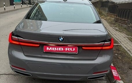 BMW 7 серия, 2019 год, 8 000 000 рублей, 4 фотография