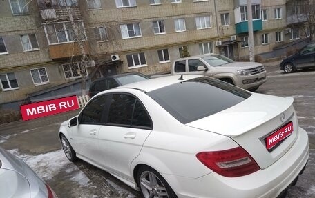 Mercedes-Benz C-Класс, 2012 год, 1 900 000 рублей, 1 фотография