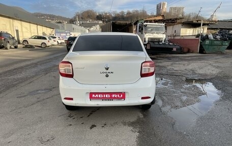 Renault Logan II, 2015 год, 765 000 рублей, 1 фотография