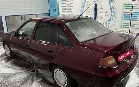 Daewoo Nexia I рестайлинг, 2011 год, 130 000 рублей, 2 фотография