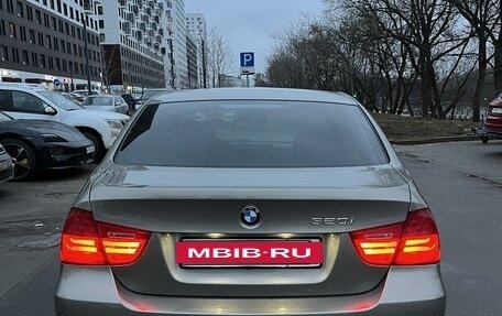 BMW 3 серия, 2010 год, 990 000 рублей, 16 фотография