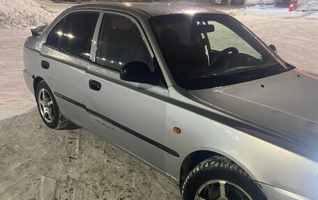 Hyundai Accent II, 2005 год, 300 000 рублей, 2 фотография