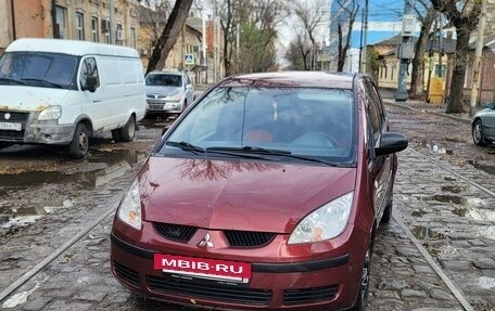 Mitsubishi Colt VI рестайлинг, 2006 год, 499 999 рублей, 2 фотография