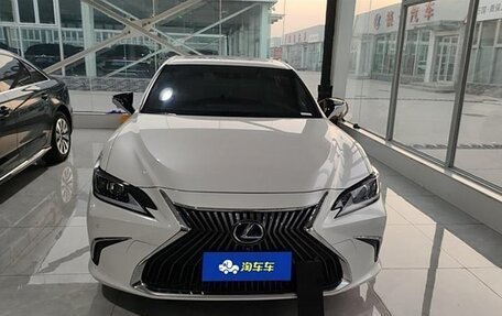 Lexus ES VII, 2020 год, 5 580 000 рублей, 1 фотография