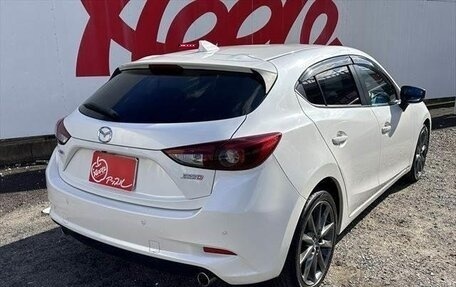 Mazda Axela, 2016 год, 1 020 000 рублей, 2 фотография