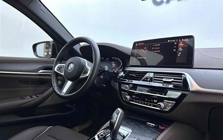 BMW 5 серия, 2022 год, 4 909 055 рублей, 14 фотография