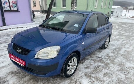 KIA Rio II, 2007 год, 450 000 рублей, 5 фотография